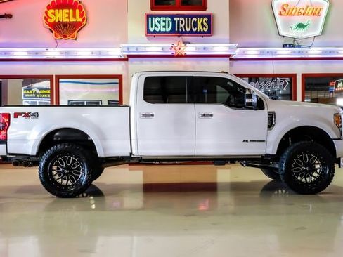 Used 2017 Ford F350 Platinum w/ Platinum Ultimate Package image 11