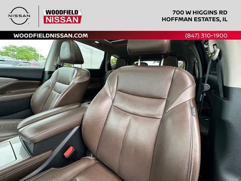 Used 2016 Nissan Murano Platinum w/ Platinum Technology Package AWD/4WD image 26