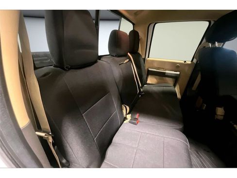 Used 2016 Ford F250 Lariat w/ Chrome Package image 27