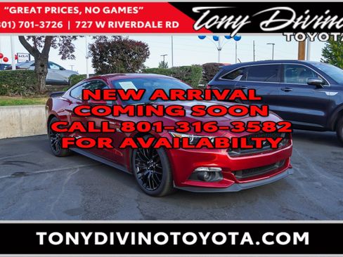 Used 2017 Ford Mustang GT Premium w/ GT Performance Package RWD image 1