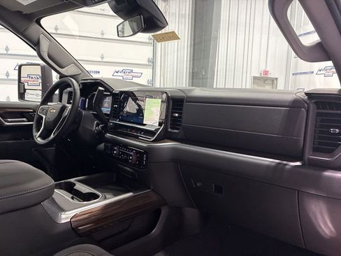 New 2026 Chevrolet Silverado 3500 LT w/ Convenience Package AWD/4WD image 48