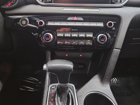 Used 2020 Kia Sportage EX image 20