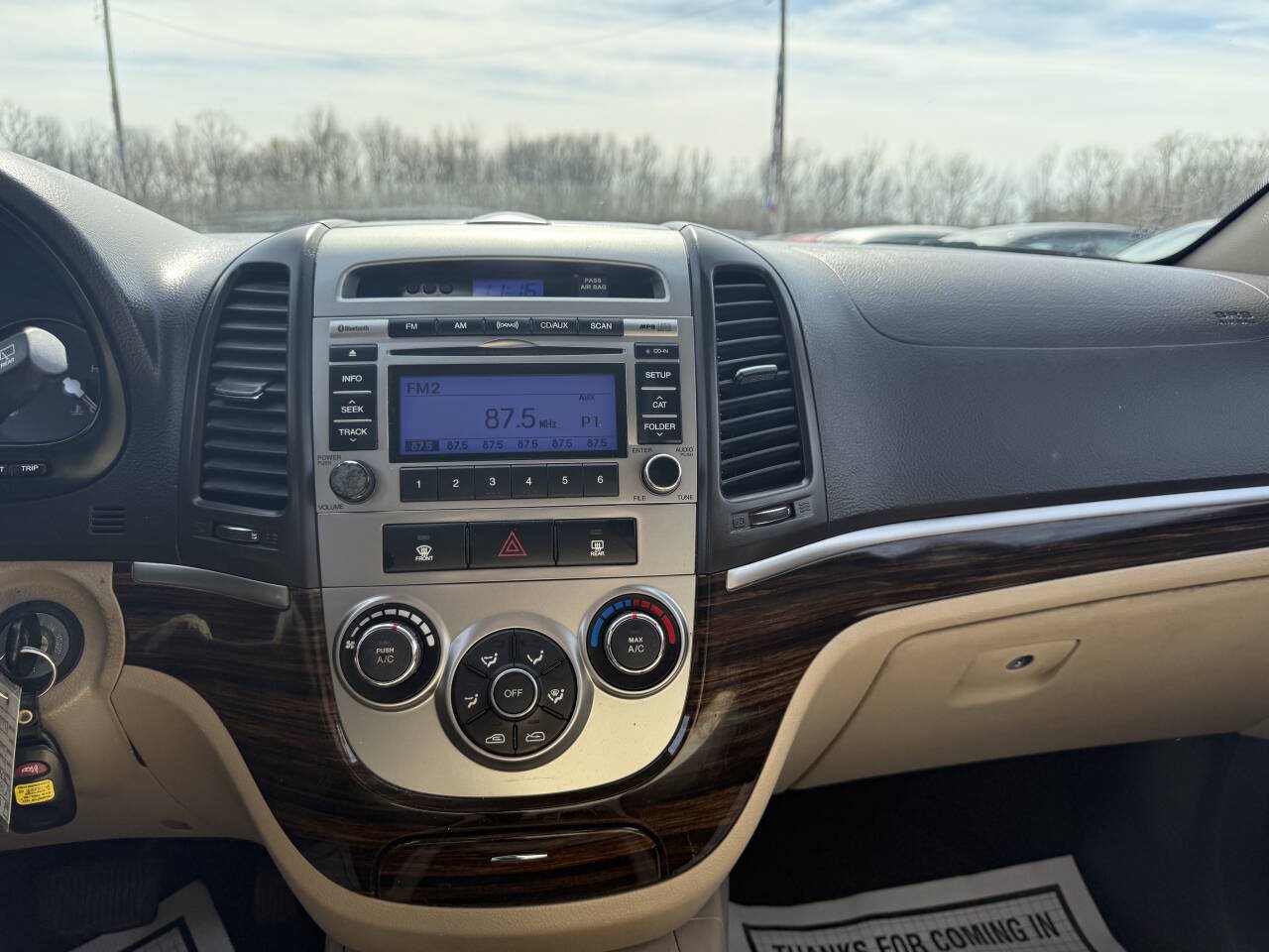 Used 2010 Hyundai Santa Fe GLS FWD image 13