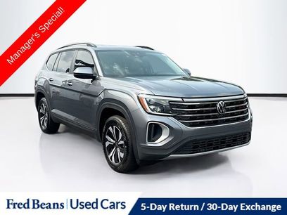 Used 2025 Volkswagen Atlas SE
