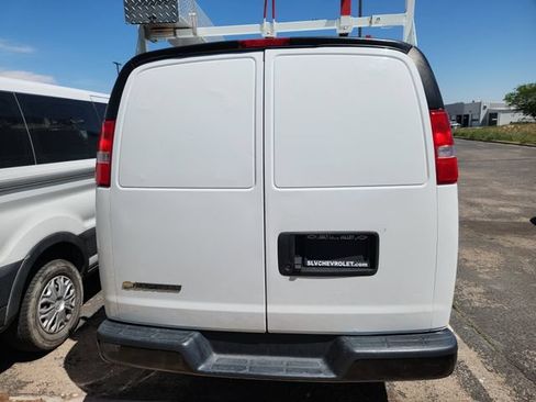 Used 2019 Chevrolet Express 2500 w/ Driver Convenience Package RWD image 4