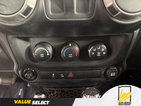 Used 2013 Jeep Wrangler Sport AWD/4WD image 14