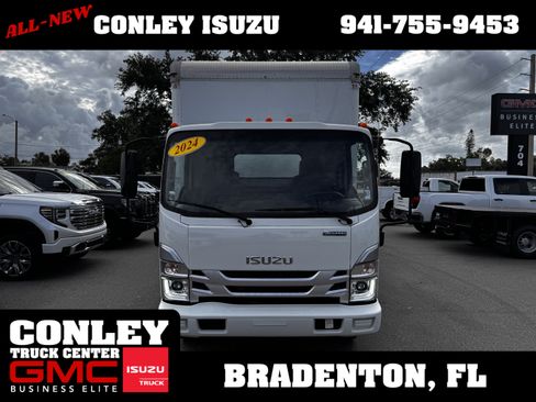 Used 2024 Isuzu NPR RWD image 3