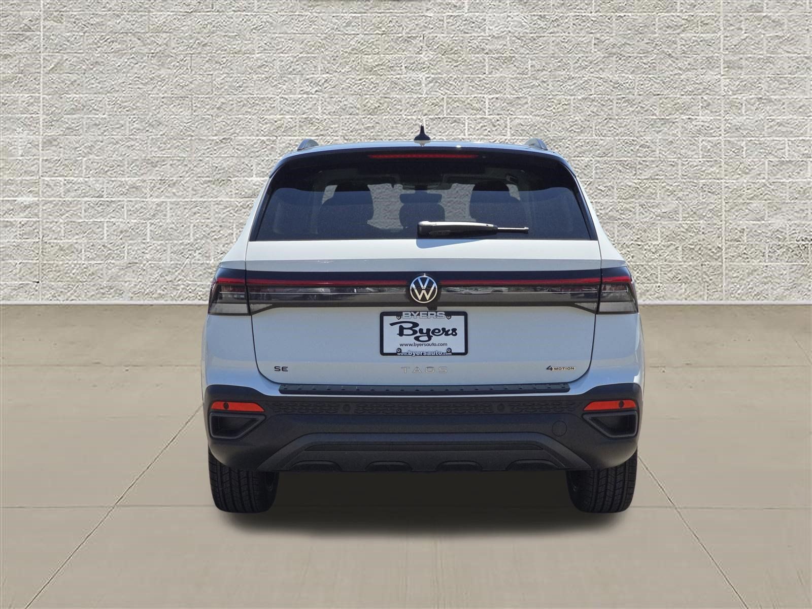 New 2026 Volkswagen Taos SE AWD/4WD image 6