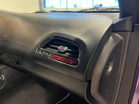 Used 2023 Dodge Challenger SRT Hellcat image 34