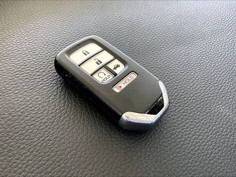 Used 2016 Honda Accord EX-L image 32