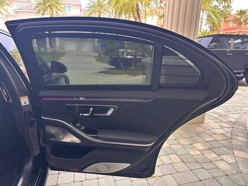 Used 2021 Mercedes-Benz S 580 4MATIC Sedan w/ Warmth & Comfort Package image 81