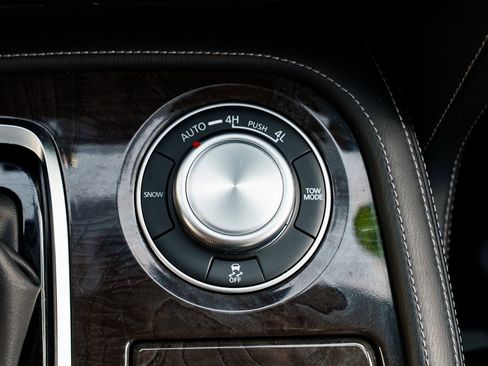 Used 2024 INFINITI QX80 Luxe image 20