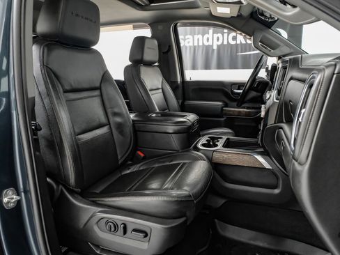 Used 2020 GMC Sierra 3500 Denali w/ Denali Ultimate Package image 32