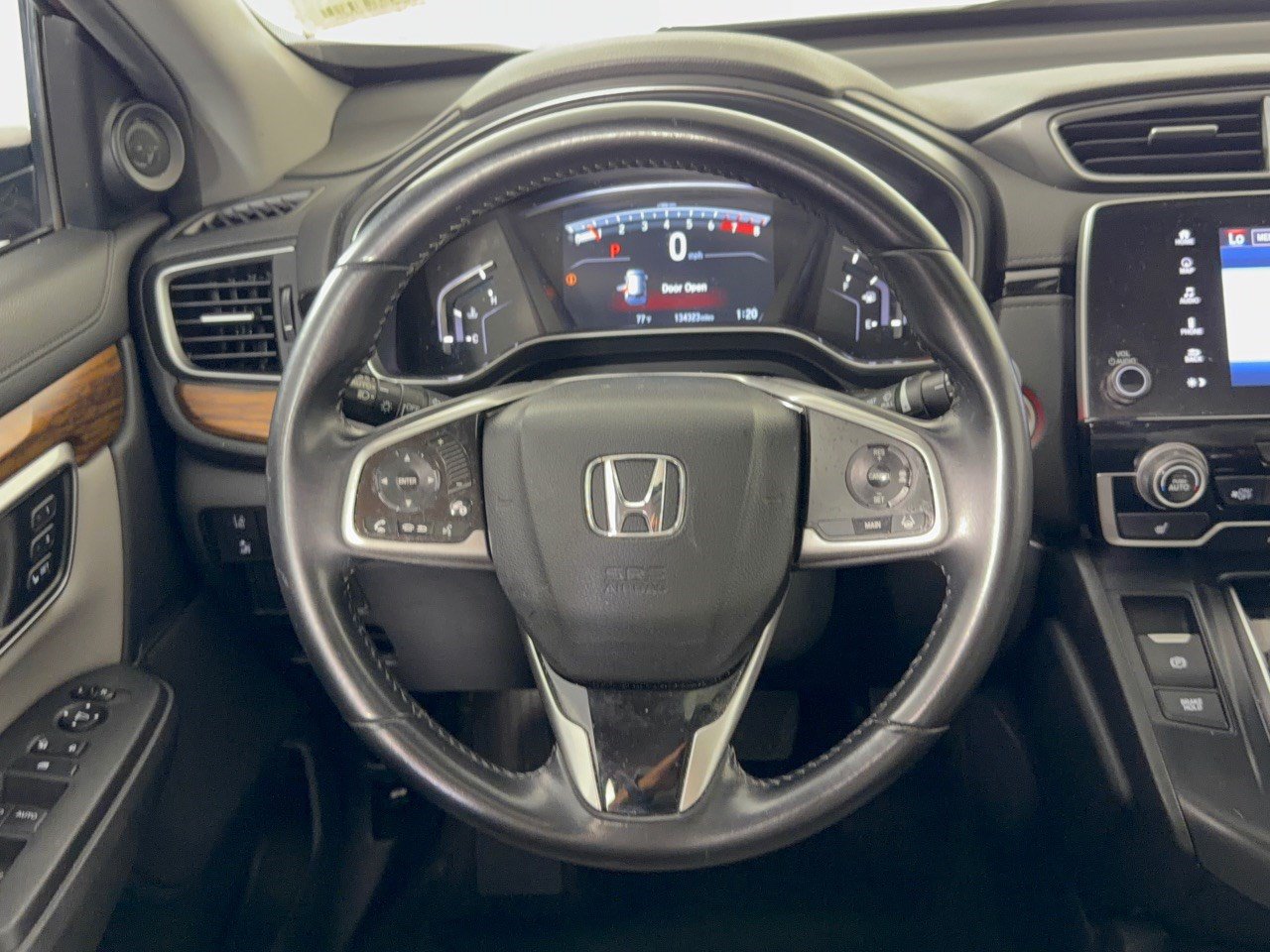 Used 2017 Honda CR-V Touring image 10