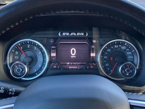 Used 2022 RAM 1500 Laramie image 12