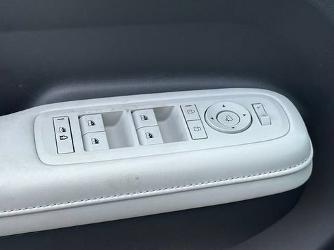 Used 2025 Hyundai Santa Fe Calligraphy FWD image 39
