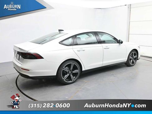 New 2026 Honda Accord SE image 13