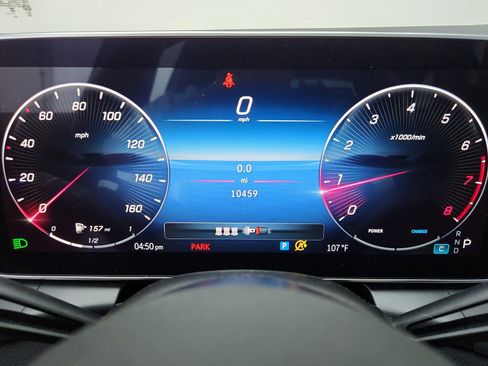 Used 2024 Mercedes-Benz GLC 300 4MATIC image 33