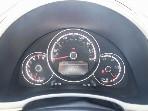 Used 2016 Volkswagen Beetle 1.8T SE image 17