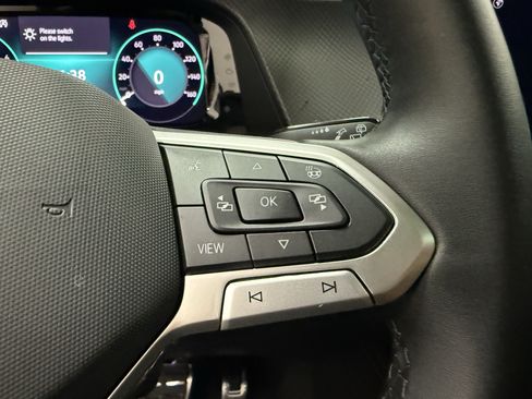 Used 2026 Volkswagen Atlas Peak Edition AWD/4WD image 19