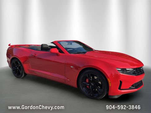 Used 2023 Chevrolet Camaro LT w/ Technology Package RWD image 8
