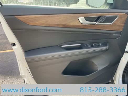 New 2026 Volkswagen Atlas SE image 23