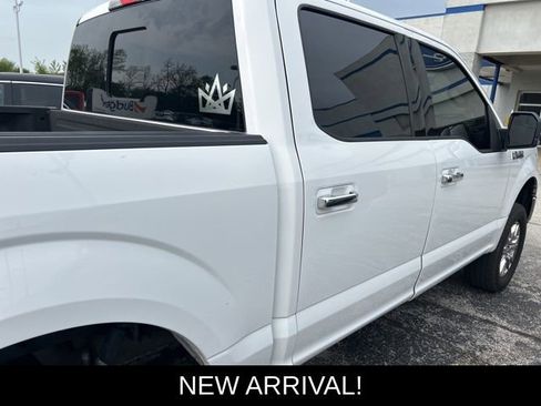 Used 2020 Ford F150 XLT w/ Equipment Group 302A Luxury AWD/4WD image 12