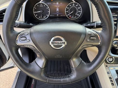 Used 2020 Nissan Murano SL w/ Moonroof Package image 19
