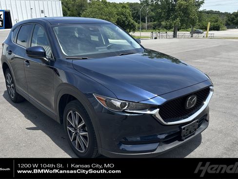 Used 2018 MAZDA CX-5 Touring w/ Preferred Equipment Package FWD image 1