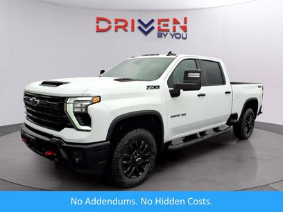 New 2026 Chevrolet Silverado 2500 LT w/ Trail Boss Package
