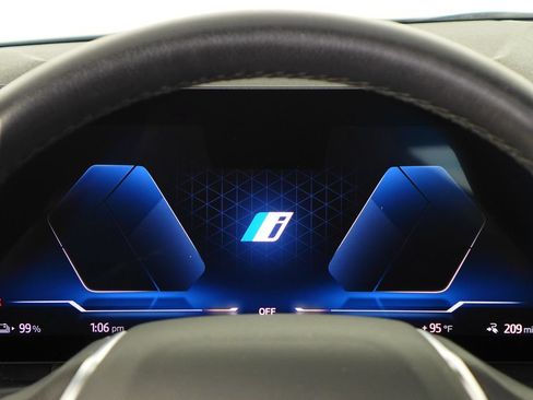 Used 2023 BMW i4 eDrive40 RWD image 28