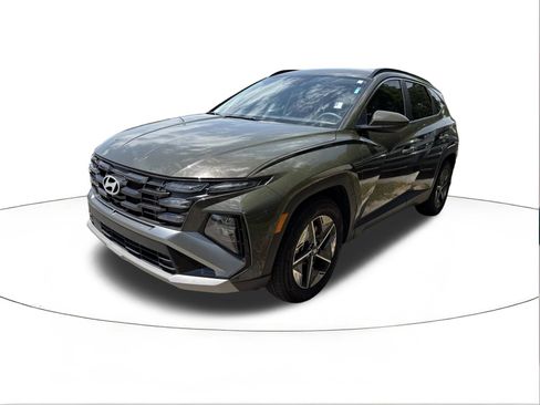 Used 2025 Hyundai Tucson SEL FWD image 1