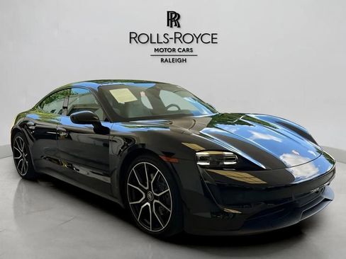 Used 2023 Porsche Taycan RWD image 3