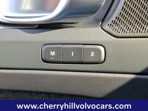 New 2026 Volvo XC40 B5 Plus w/ Protection Package Premier image 19