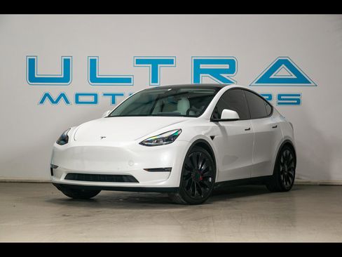 Used 2021 Tesla Model Y Performance image 1