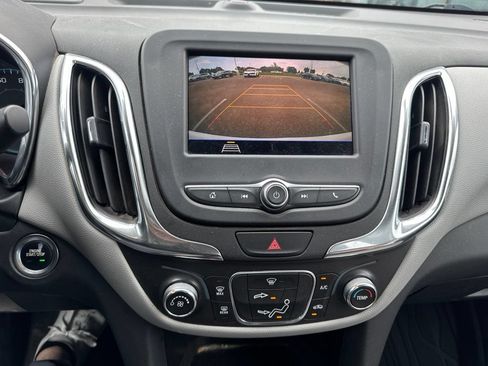 Used 2020 Chevrolet Equinox LS w/ LPO, Floor Liner Package AWD/4WD image 11