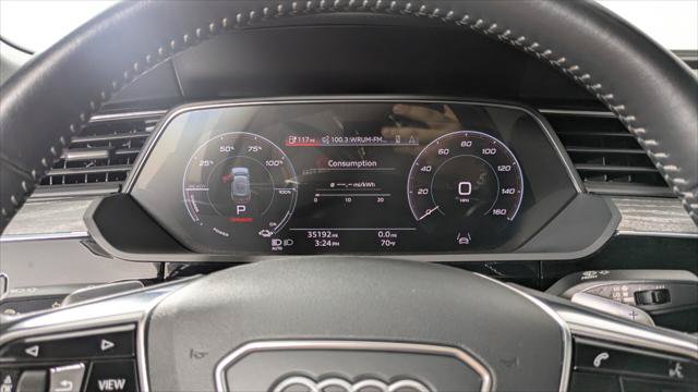 Used 2021 Audi e-tron Prestige w/ Prestige Package AWD/4WD image 28