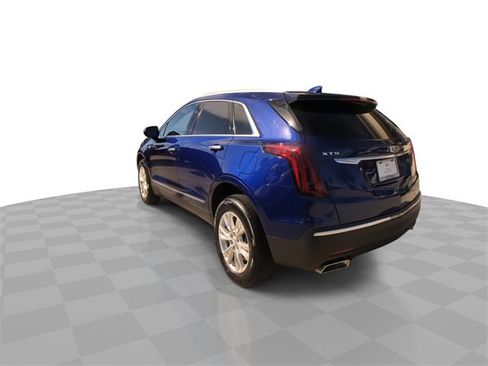 Certified 2023 Cadillac XT5 Luxury image 11