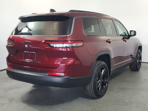 New 2026 Jeep Grand Cherokee L Limited w/ Limited Altitude Package RWD image 6