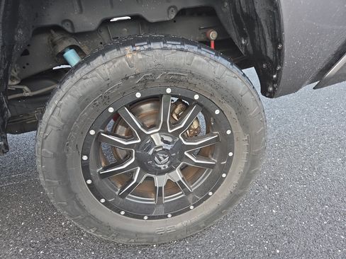 Used 2018 Toyota Tundra SR5 w/ TRD Sport Package AWD/4WD image 29
