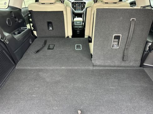 Certified 2024 Subaru Ascent Limited w/ Technology Package image 15