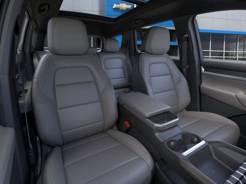 New 2026 GMC Terrain Elevation w/ Elevation Premium Package FWD image 31