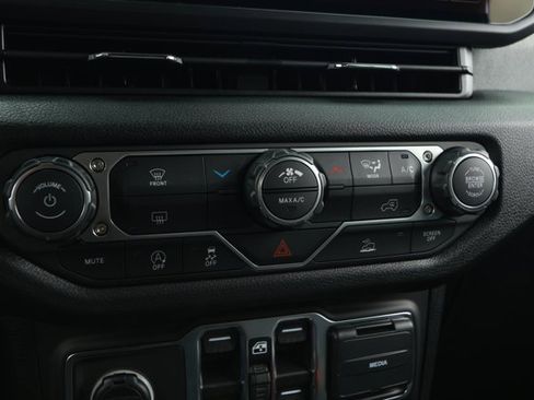 New 2026 Jeep Wrangler Sport S AWD/4WD image 17