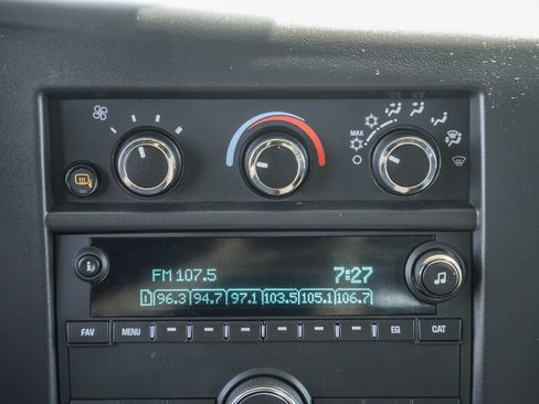 Used 2024 GMC Savana 2500 w/ Driver Convenience Package RWD image 18