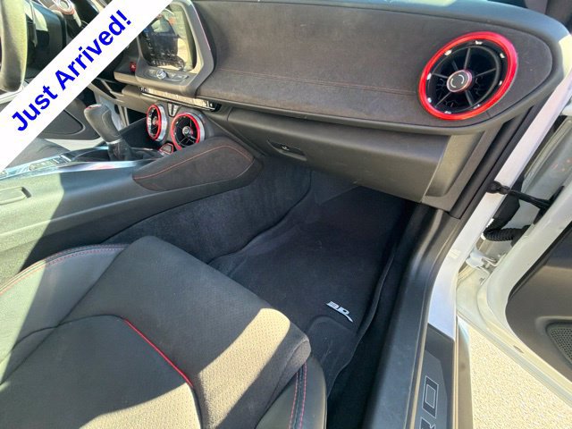 Used 2021 Chevrolet Camaro ZL1 RWD image 24