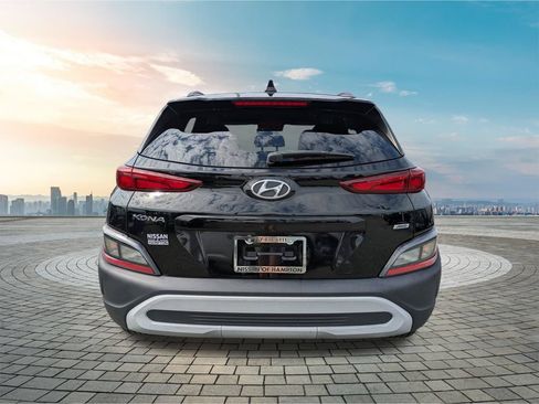 Used 2023 Hyundai Kona SEL w/ Cargo Package AWD/4WD image 6