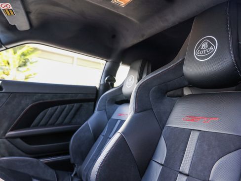 Used 2021 Lotus Evora image 33