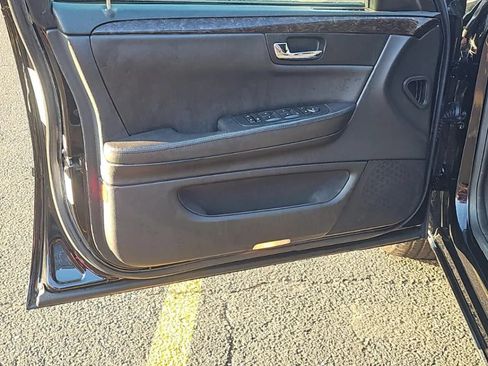 Used 2011 Cadillac DTS Hearse FWD image 13