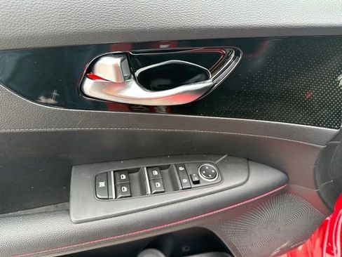 Used 2022 Kia Forte GT w/ GT2 Package image 18