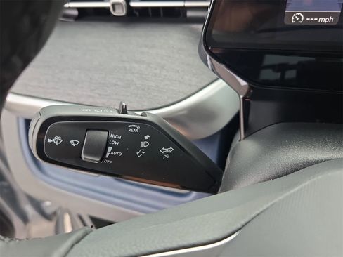 New 2025 Volkswagen ID. Buzz Pro S Plus image 26